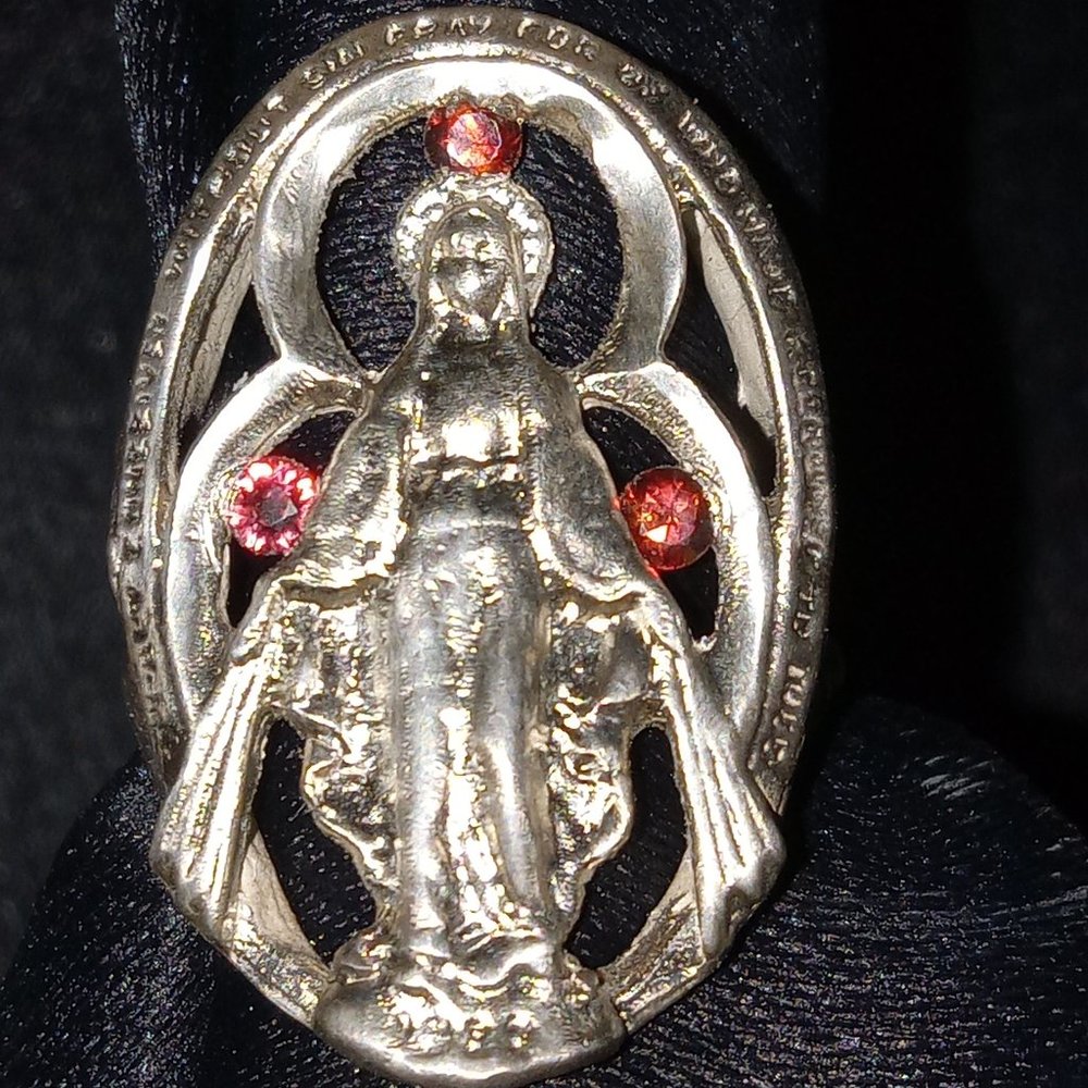 925 Sterling Silver Unisex "Virgin Mary" Royal Golden Sapphire